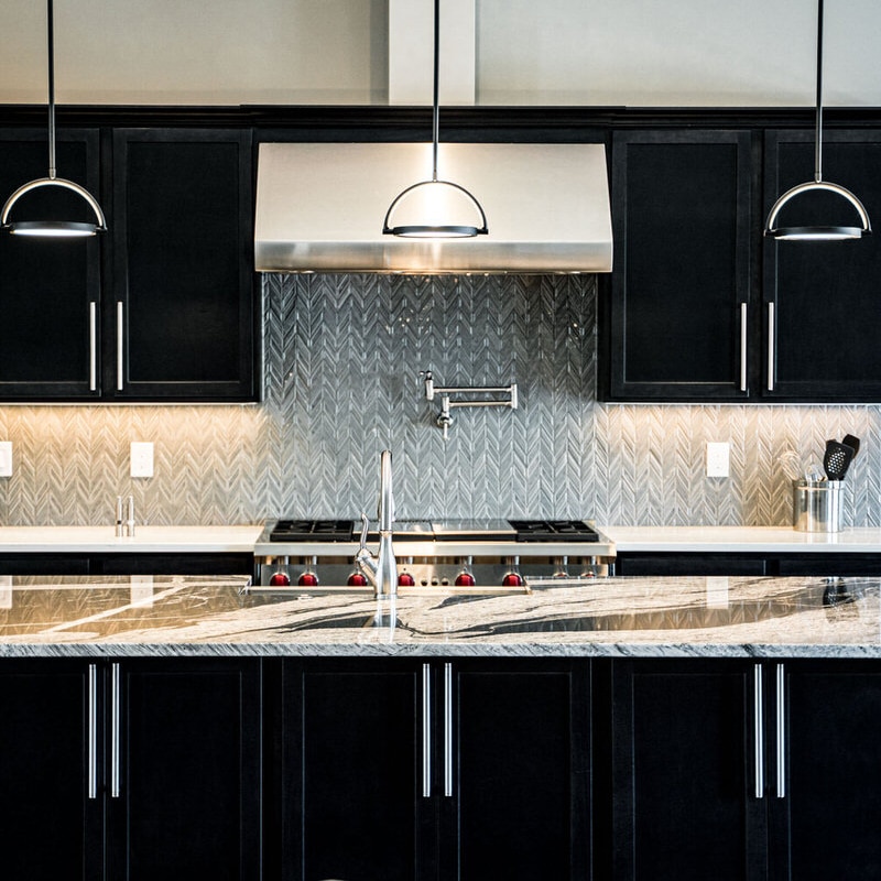 Silver_Coast_Media_Commercial_Sarto_FinishedProjects_SC_06052_2019