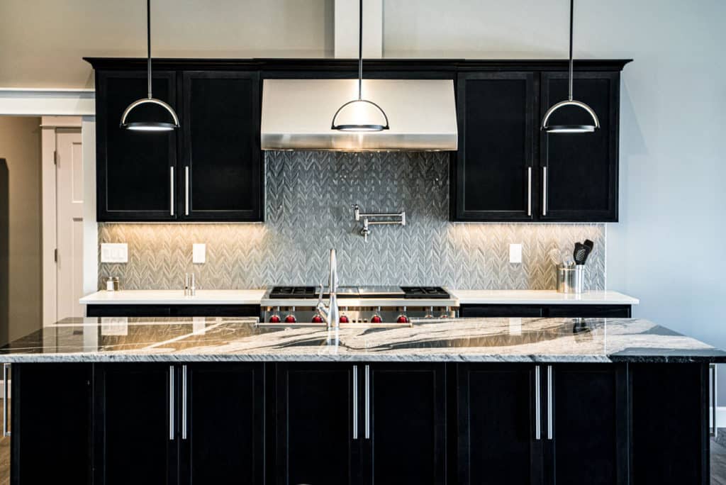 Silver_Coast_Media_Commercial_Sarto_FinishedProjects_SC_06052_2019