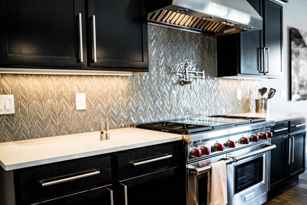 Silver_Coast_Media_Commercial_Sarto_FinishedProjects_SC_06063_2019