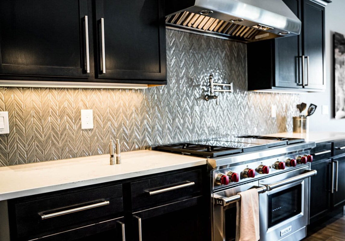Silver_Coast_Media_Commercial_Sarto_FinishedProjects_SC_06063_2019